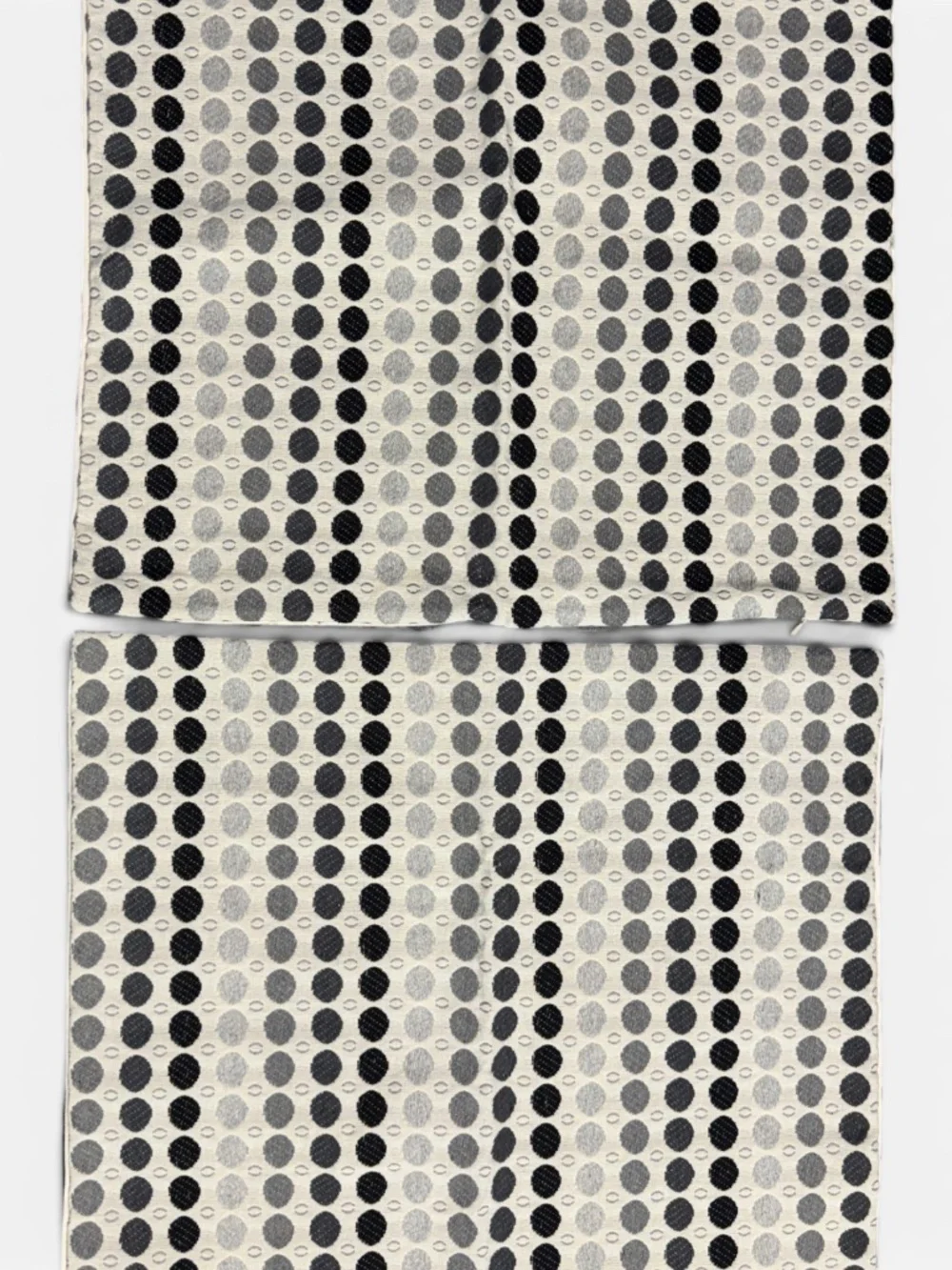 NWOT Set of 2 Black Gray White Polka Dot 20x20 Throw Pillow Covers